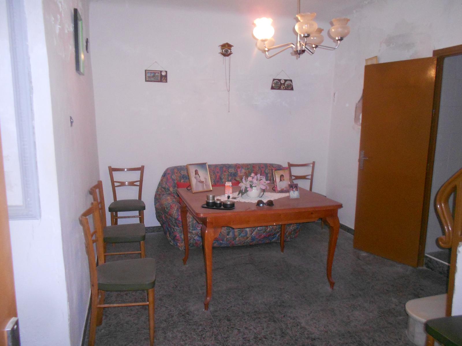 House for sale in Pliego